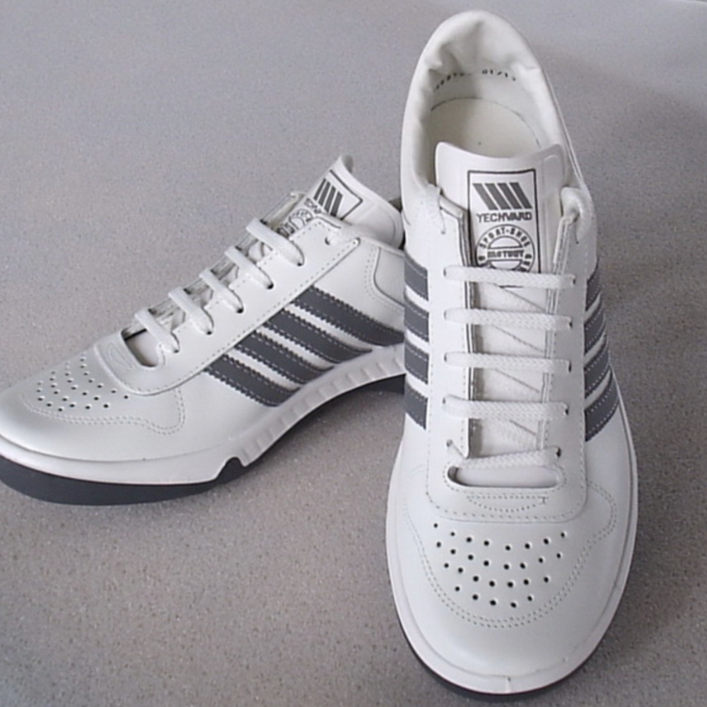 Yegvard Sports Shoes